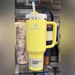 Stanley Lemon Quencher H2.0 Tumbler